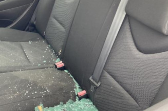 Feu arriere stop central PEUGEOT 308 1