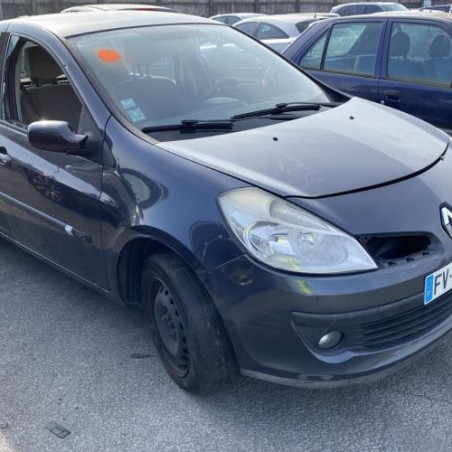 Pompe à carburant RENAULT CLIO 3