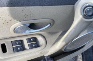 Pompe à carburant RENAULT CLIO 3