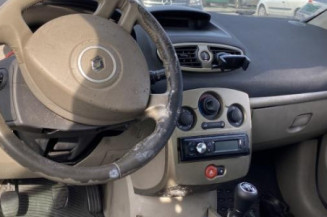 Pompe à carburant RENAULT CLIO 3
