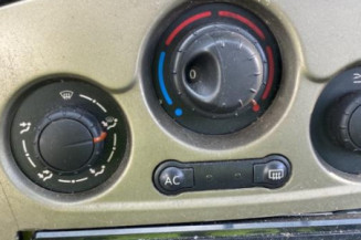 Pompe à carburant RENAULT CLIO 3
