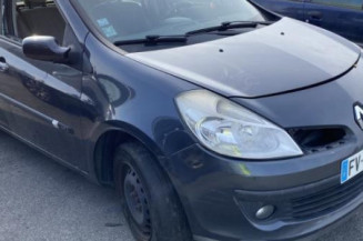 Tambour arriere droit RENAULT CLIO 3