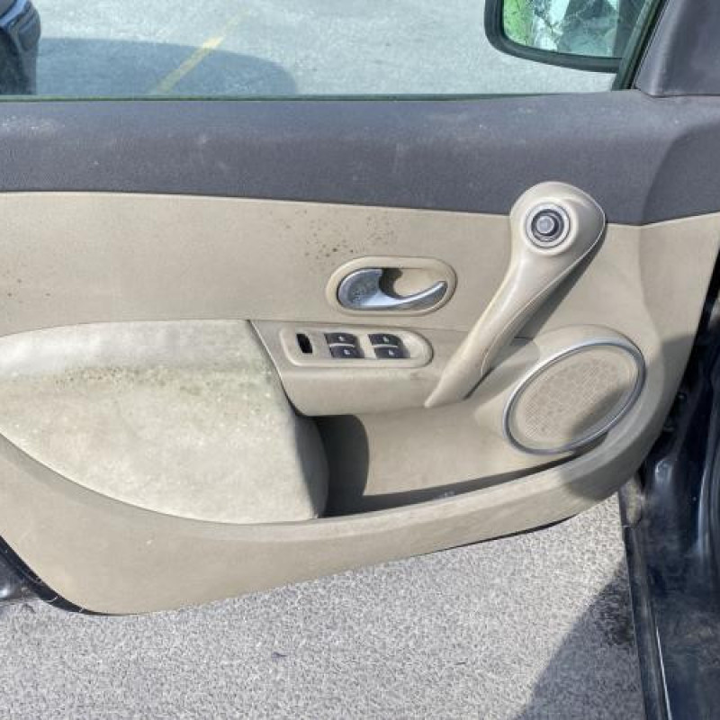 Bras essuie glace avant droit RENAULT CLIO 3 Photo n°10