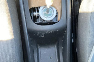 Pare boue arriere droit PEUGEOT 207
