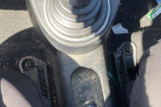 Feu arriere stop central FORD FIESTA 5