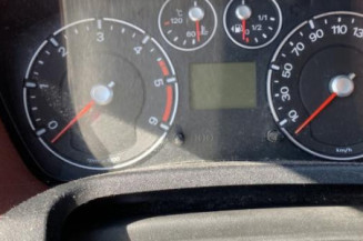 Feu arriere stop central FORD FIESTA 5