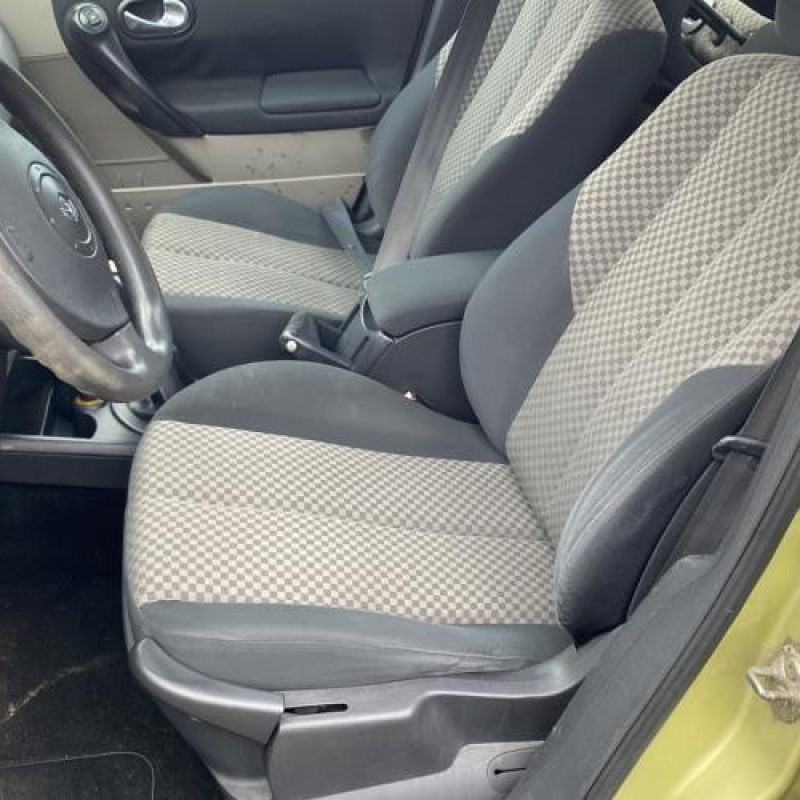 Ceinture arriere gauche RENAULT MEGANE 2 Photo n°10