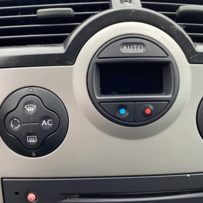 Ceinture arriere gauche RENAULT MEGANE 2 Photo n°15