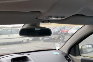 Feu arriere stop central RENAULT MEGANE 2