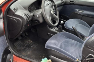 Feu arriere stop central PEUGEOT 206