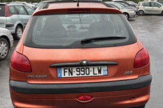 Feu arriere stop central PEUGEOT 206
