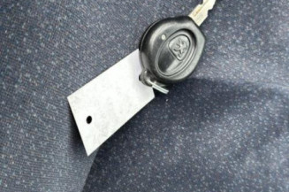 Feu arriere stop central PEUGEOT 206