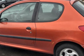 Feu arriere stop central PEUGEOT 206