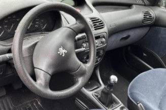 Feu arriere stop central PEUGEOT 206