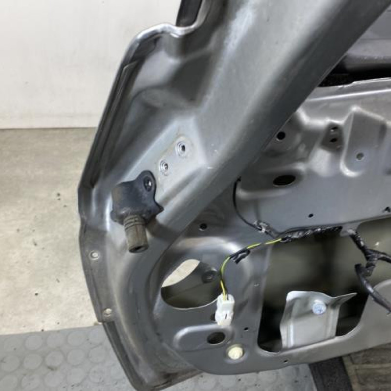 Malle/Hayon arriere NISSAN QASHQAI 1 Photo n°9