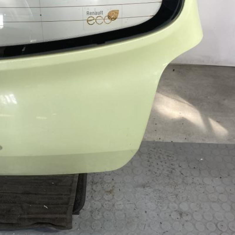 Malle/Hayon arriere RENAULT TWINGO 2 Photo n°7