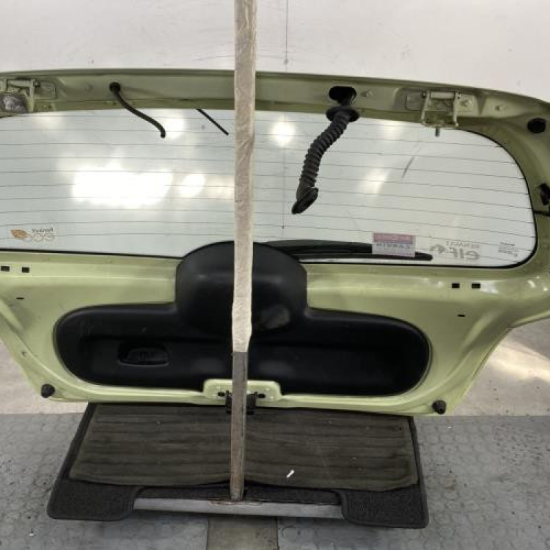 Malle/Hayon arriere RENAULT TWINGO 2 Photo n°13