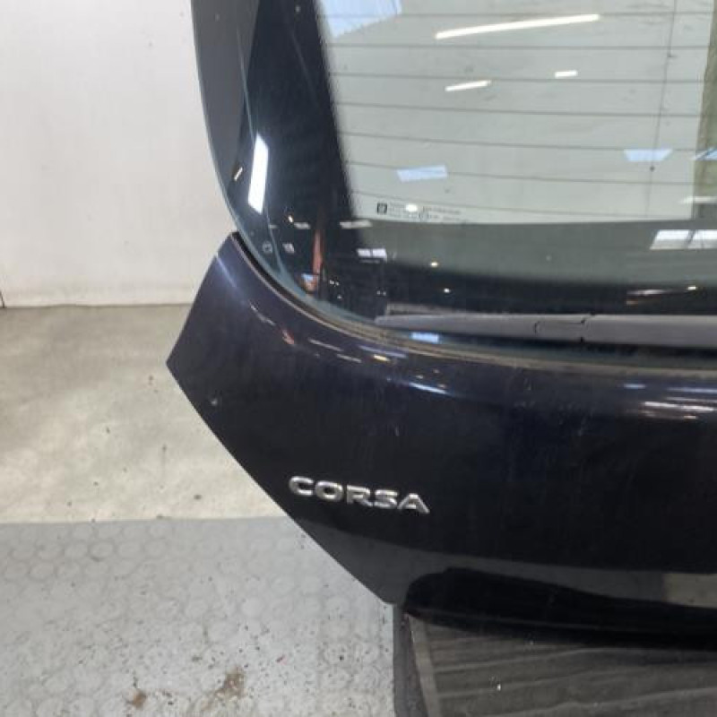 Malle/Hayon arriere OPEL CORSA D Photo n°5