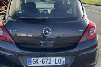 Malle/Hayon arriere OPEL CORSA D