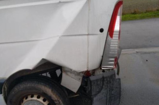 Custode avant gauche (porte) RENAULT MASTER 3