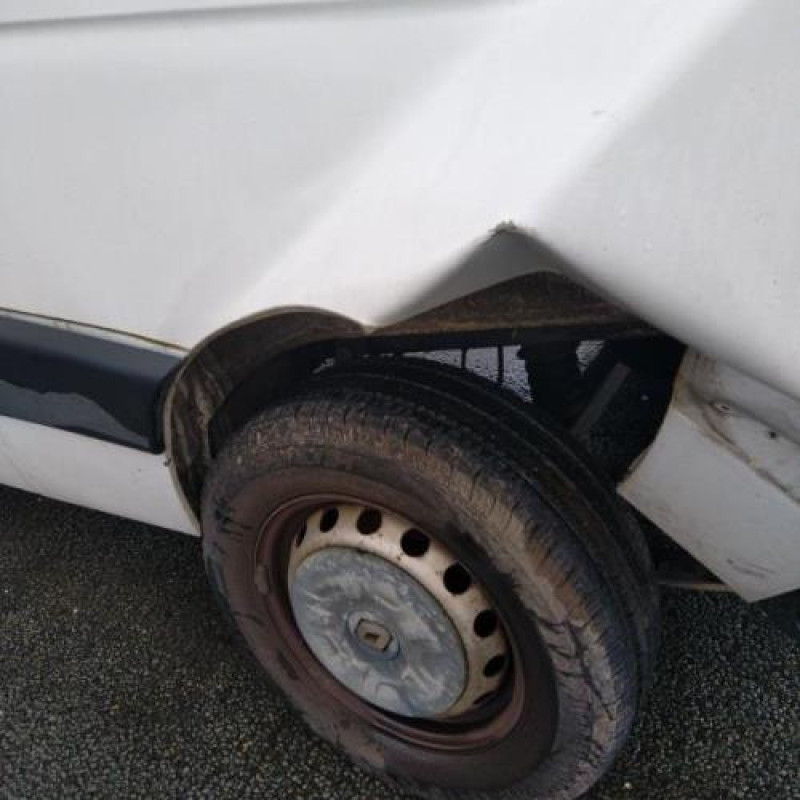 Custode avant gauche (porte) RENAULT MASTER 3 Photo n°15