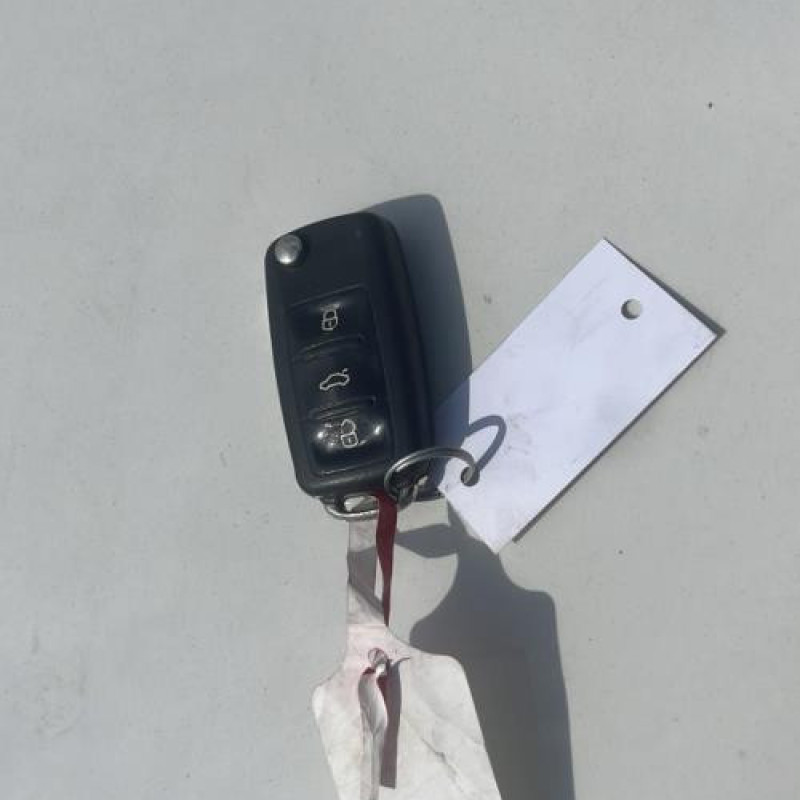Porte avant droit SEAT IBIZA 4 Photo n°18