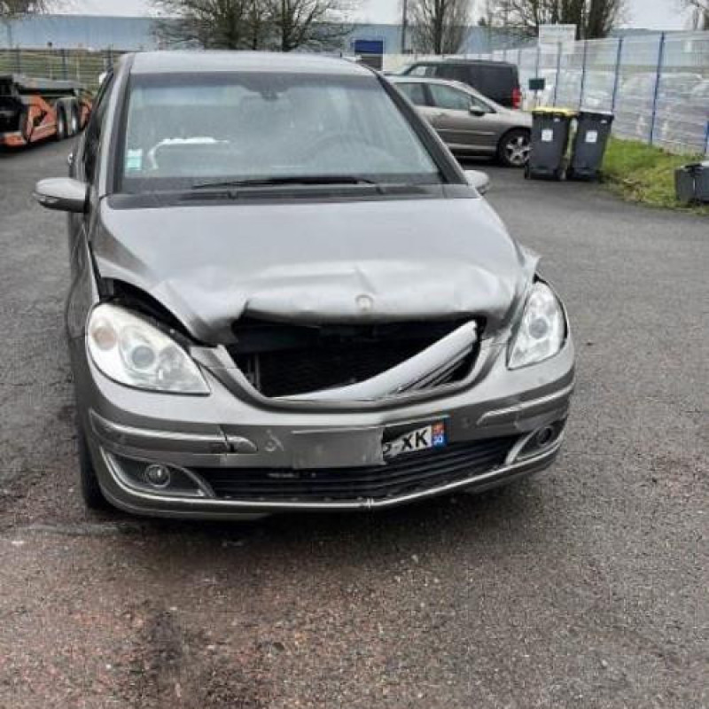 Aile avant droit MERCEDES CLASSE B 245 Photo n°6