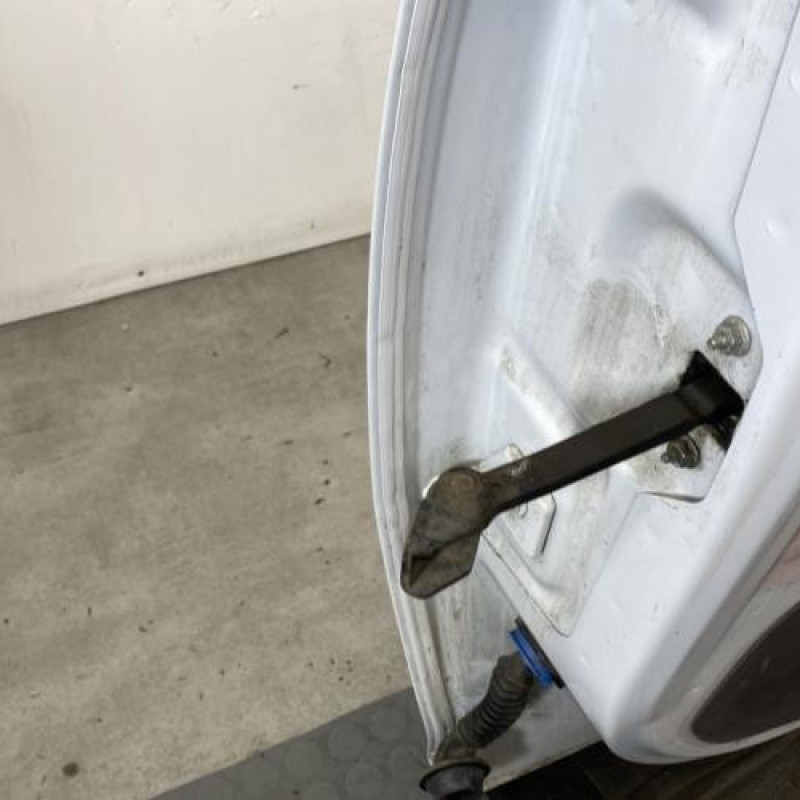 Porte arriere droit OPEL CORSA D Photo n°3