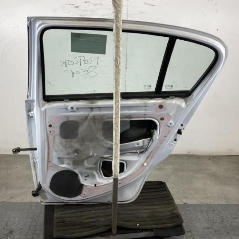 Porte arriere droit OPEL CORSA D Photo n°5