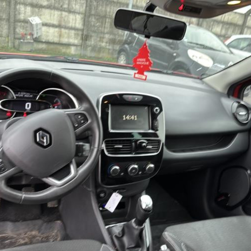 Ceinture arriere gauche RENAULT CLIO 4 Photo n°12