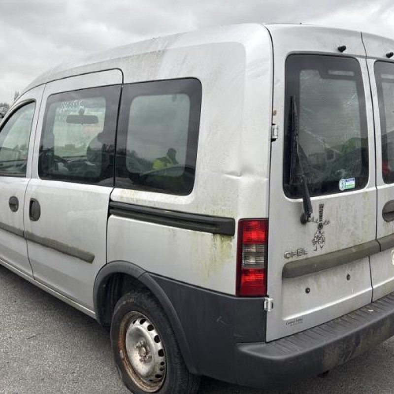 Vitre avant droit OPEL COMBO C Photo n°9