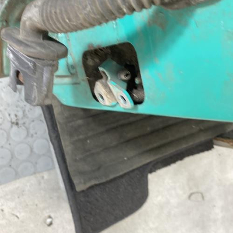 Porte arriere droit PEUGEOT 106 Photo n°4