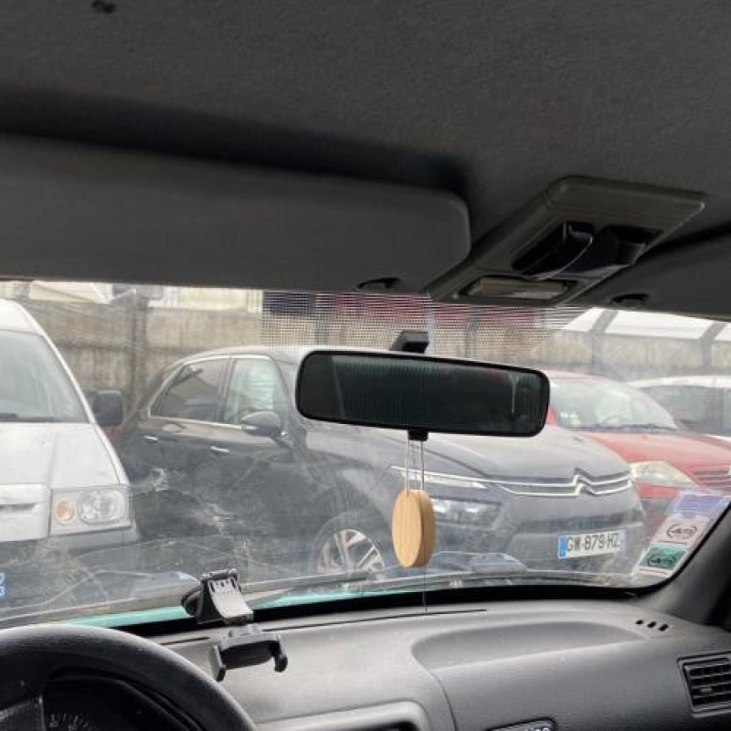 Porte arriere droit PEUGEOT 106 Photo n°20