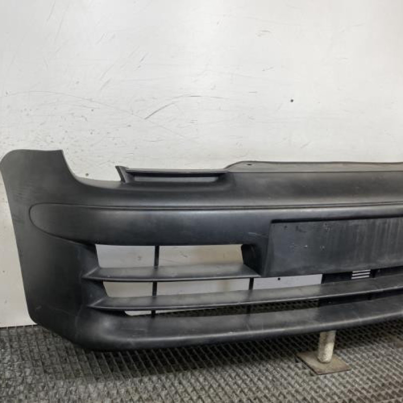 Pare choc avant FIAT SEICENTO Photo n°2