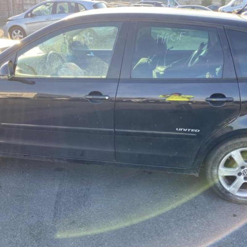 Vitre arriere droit VOLKSWAGEN POLO 4 Photo n°11