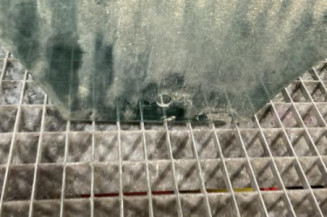 Vitre arriere gauche VOLKSWAGEN POLO 4