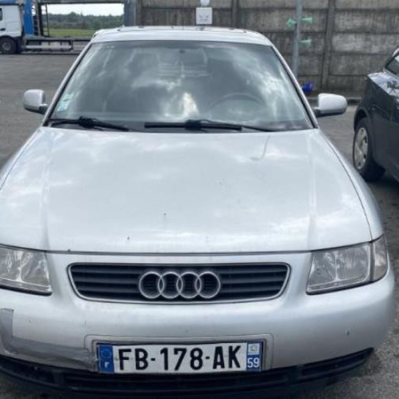Feu arriere principal droit (feux) AUDI A3 1 Photo n°12