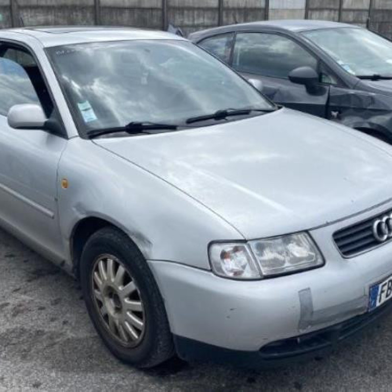 Feu arriere principal droit (feux) AUDI A3 1 Photo n°13