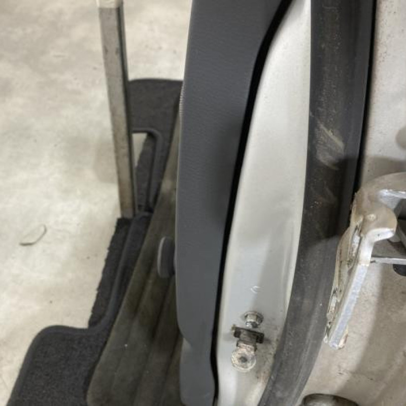 Porte arriere gauche VOLVO S 40 1 Photo n°4