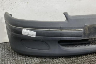 Pare choc avant PEUGEOT 106