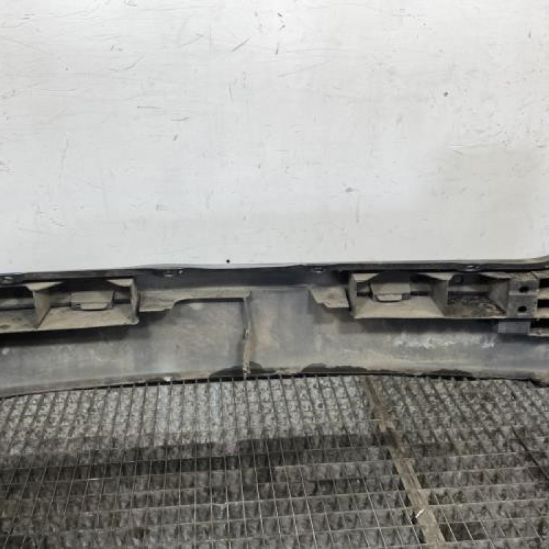 Pare choc arriere RENAULT SCENIC 1 Photo n°5