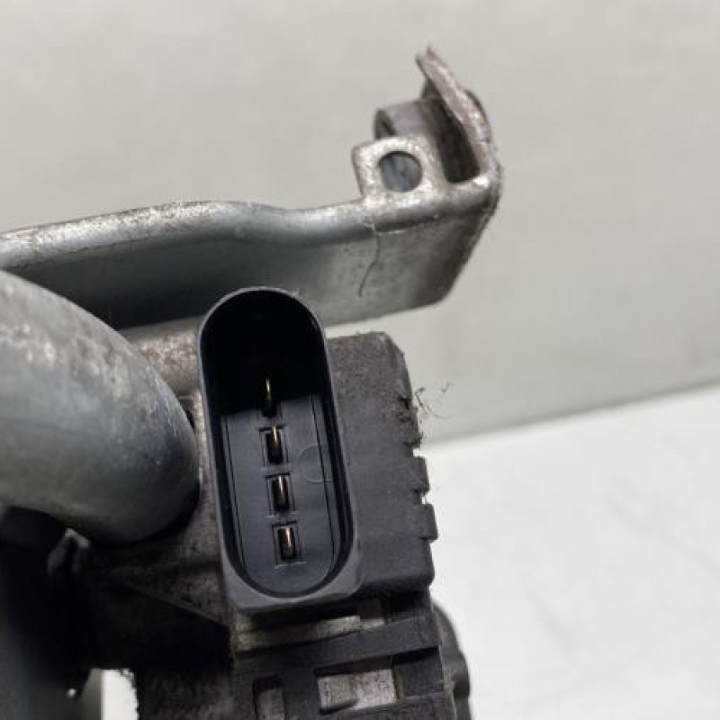 Moteur essuie glace avant AUDI A4 2 Photo n°7