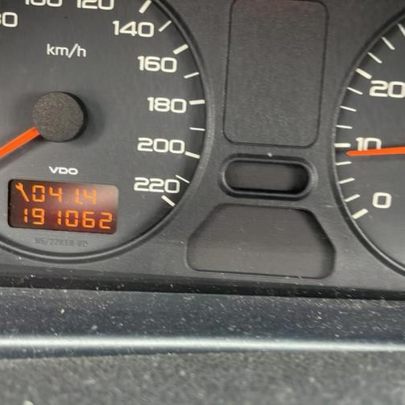 Moteur essuie glace arriere PEUGEOT 306 Photo n°5