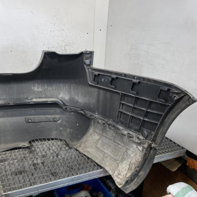 Pare choc arriere VOLKSWAGEN JETTA 3 Photo n°5