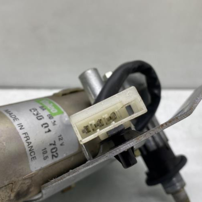 Moteur essuie glace arriere RENAULT SUPER 5 Photo n°3