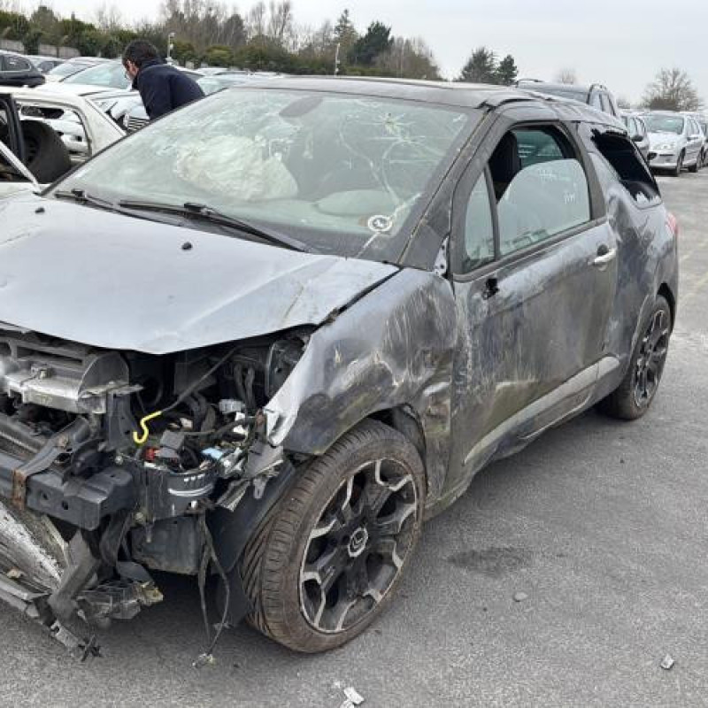 Moteur essuie glace arriere CITROEN DS3 Photo n°5