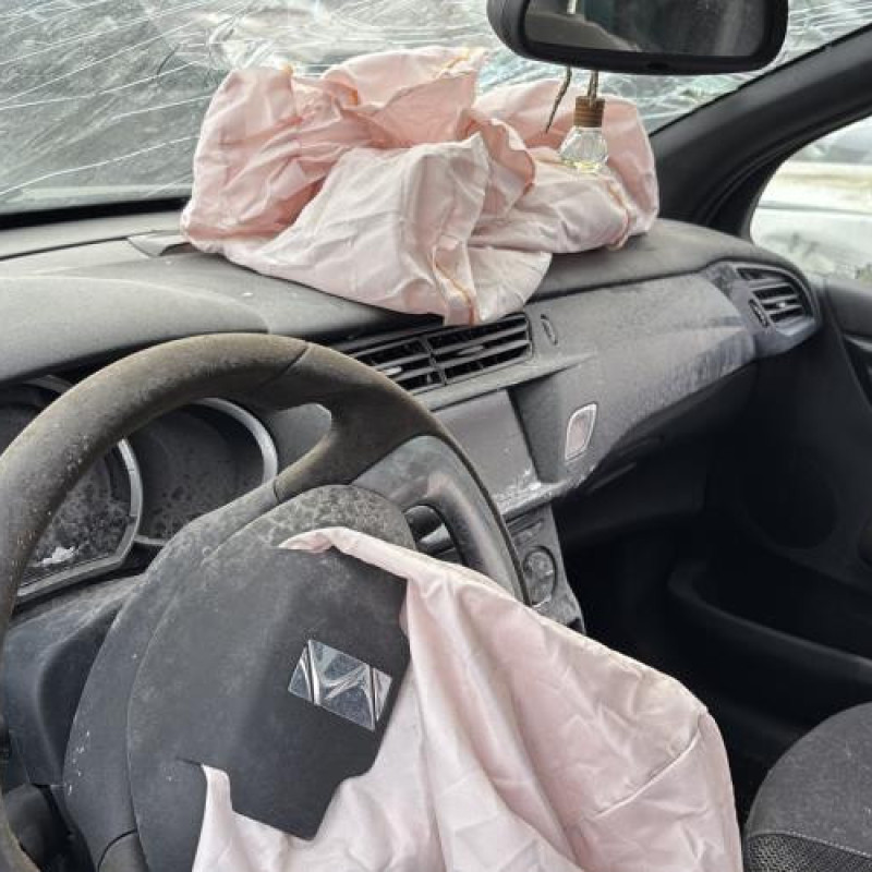Moteur essuie glace arriere CITROEN DS3 Photo n°11
