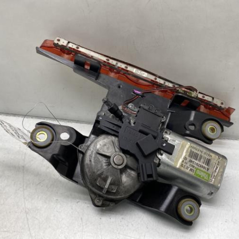 Moteur essuie glace arriere MERCEDES CLASSE A 169 Photo n°2