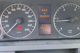 Moteur essuie glace arriere MERCEDES CLASSE A 169