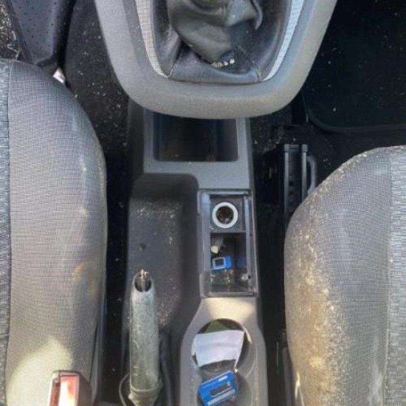 Malle/Hayon arriere FORD C-MAX 1 Photo n°14
